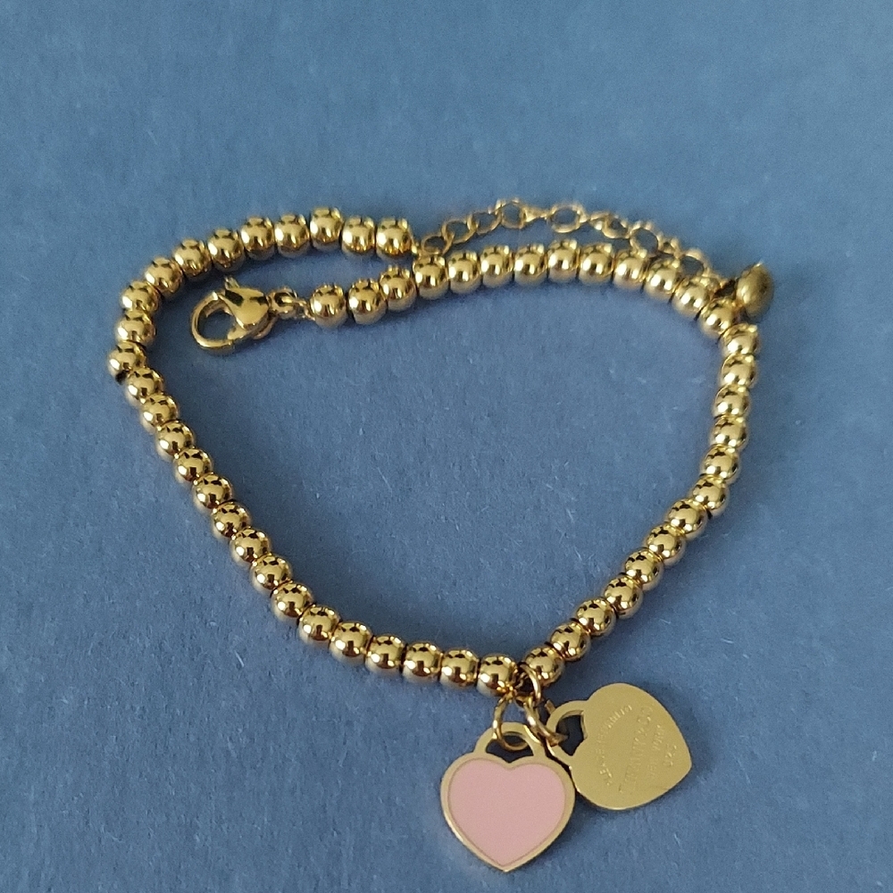 Luxury Fashion Gold Tone Heart Bracelet
